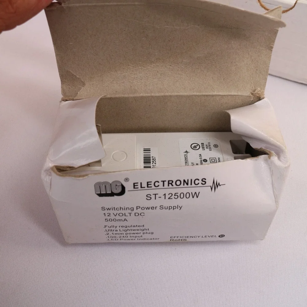DMP 9800 Series 9862-W Graphic Touchscreen Keypad Open Box White Wireless